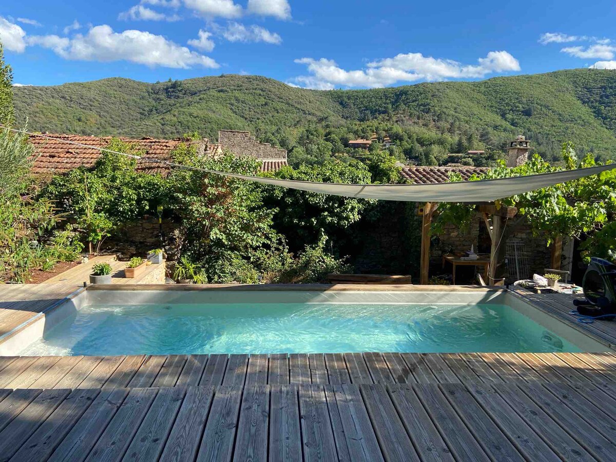 Maison Saint-Laurent…Magnifique villa avec piscine