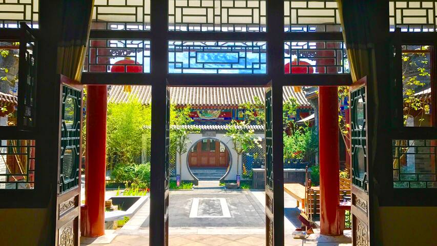 北京新市府旁 通州区潮白河畔 茹古涵今老北京仿古四合院