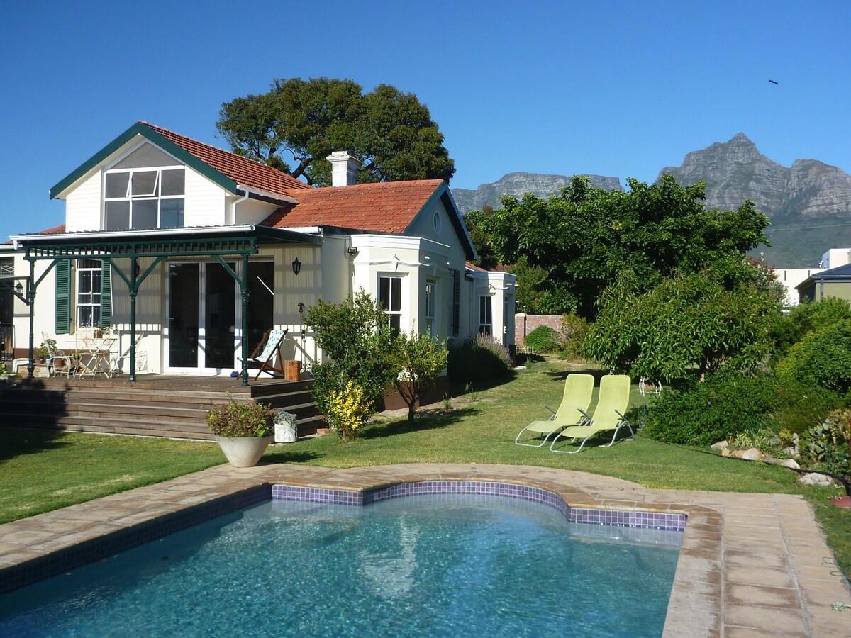 Heritage Home in Cape Town suburbs