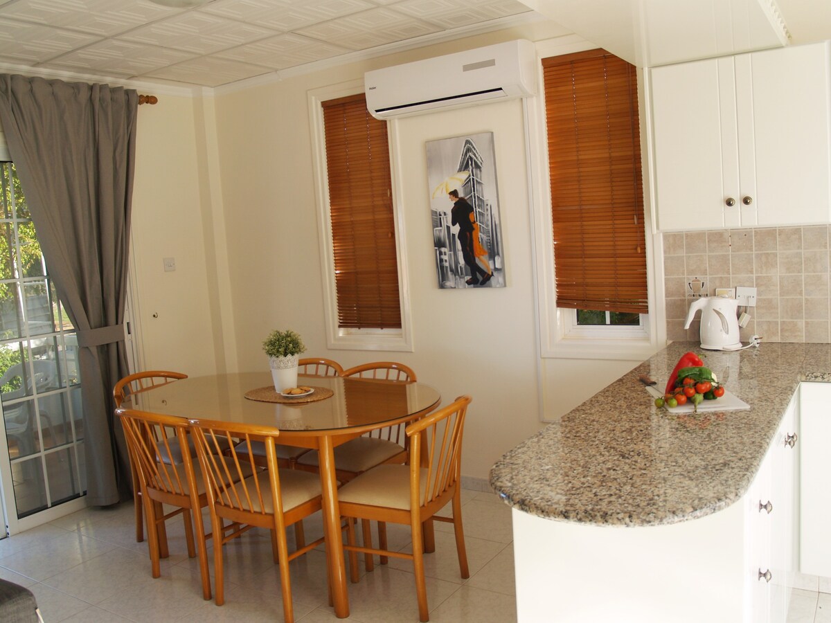 Villa Maria DPSI4 -Two Bed Villa-BBQ-Free WiFi