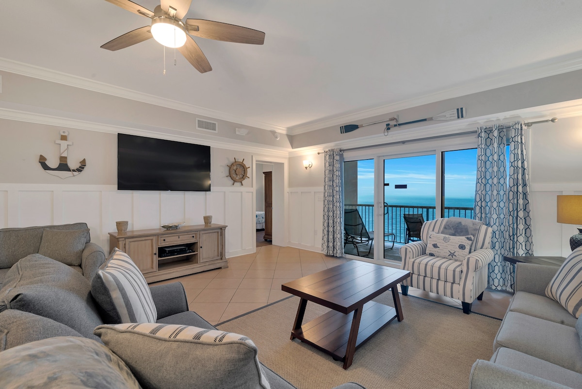 Escapes/2br/2ba, oversized/updated/beachfront