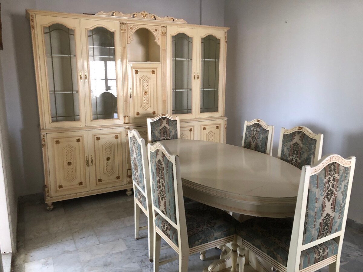 Private Family Apartment in the heart of Sidon