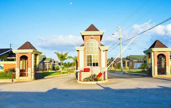 Sage Blu - Getaway home near Ocho Rios, Jamaica!