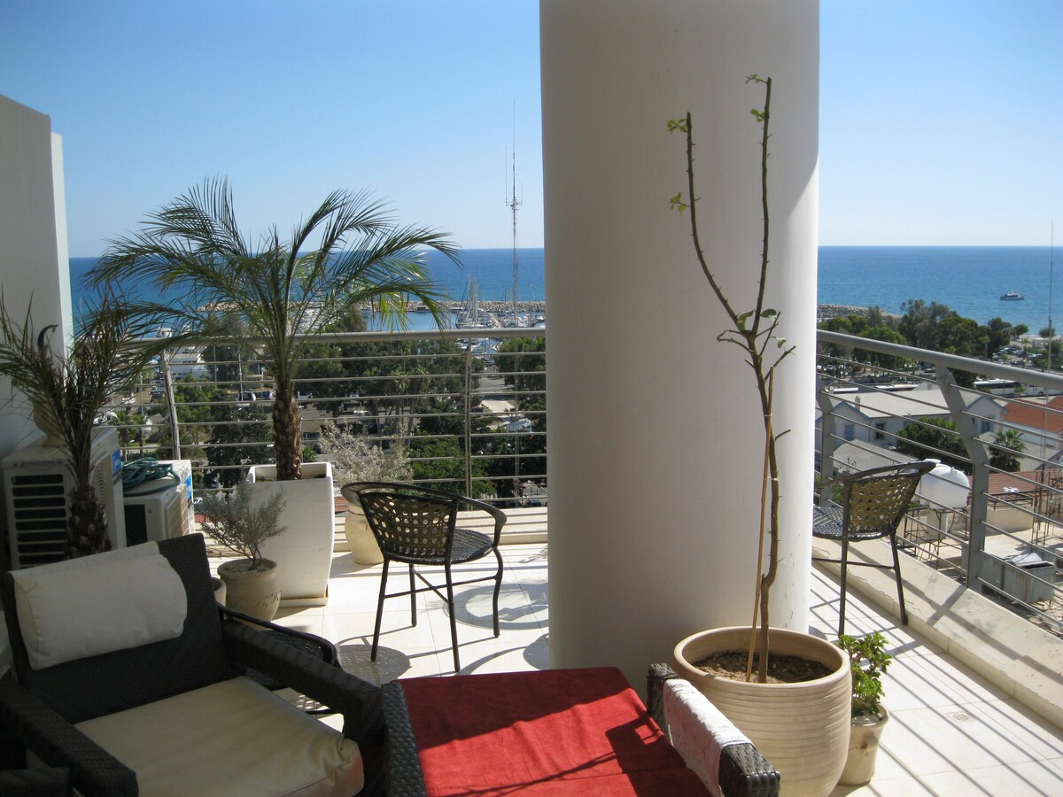 1 bedroom Luxury Apartment, Seaview+++ best locati