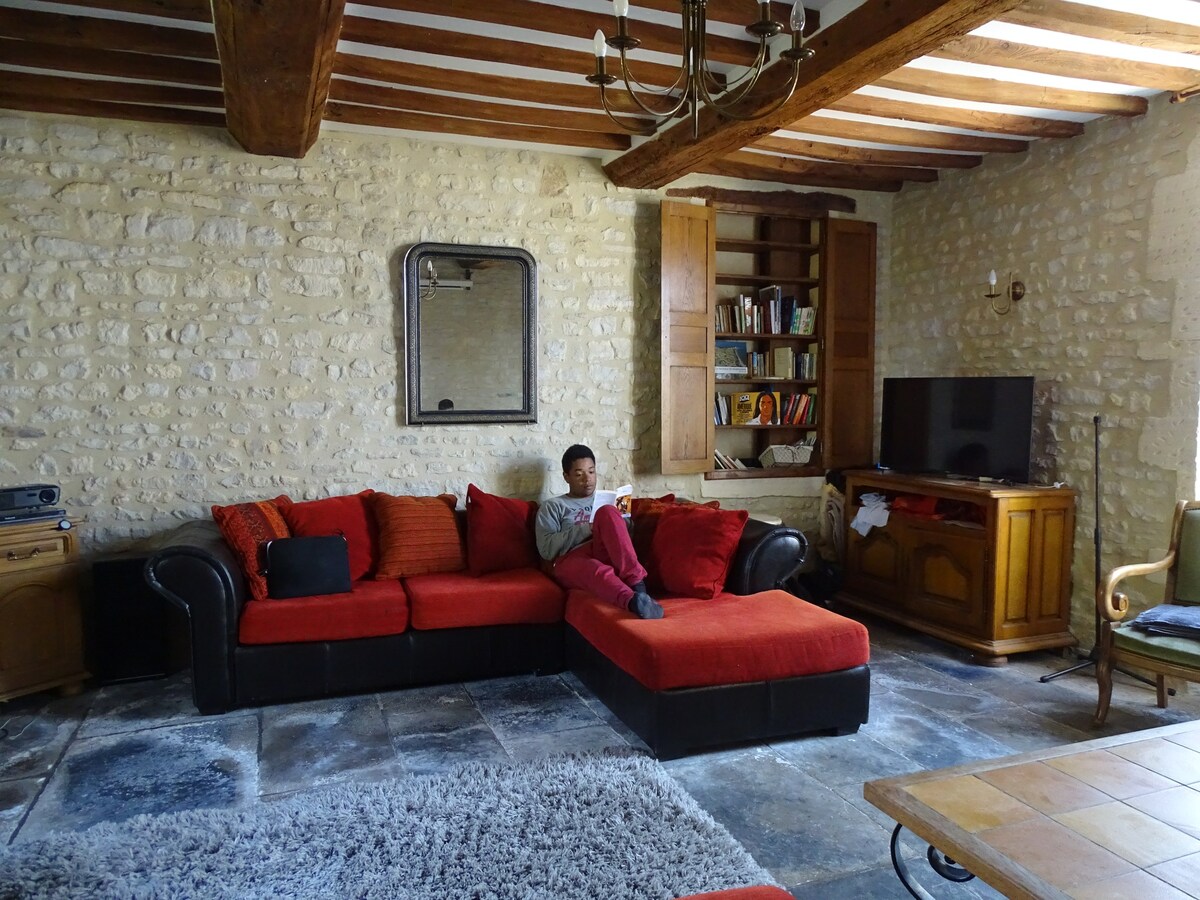 Coliving of the Tiers-Lieu L'Arbre的宿舍床