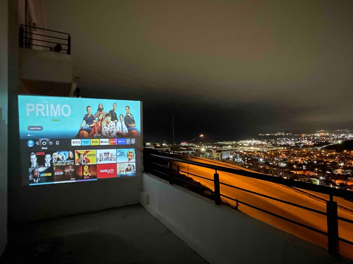 OCEAN VIEW/ private outdoor Cinema
Inside property