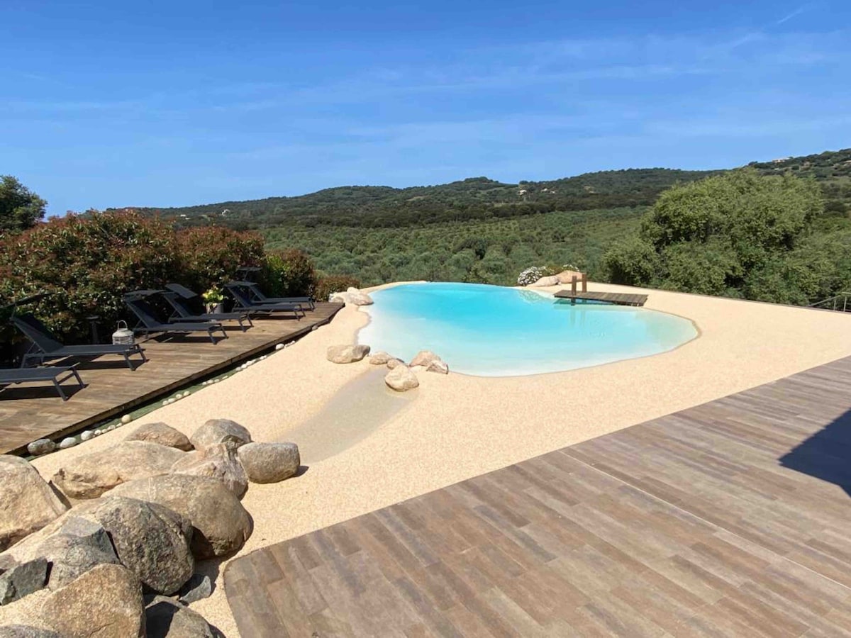 Casa Lagone -带泳池和美景的别墅