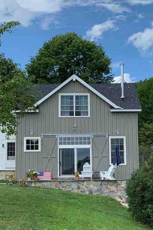 Porcupine Farm Barn