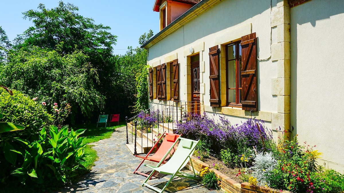 Maison de Campagne avec Grand Jardin à la Ferme