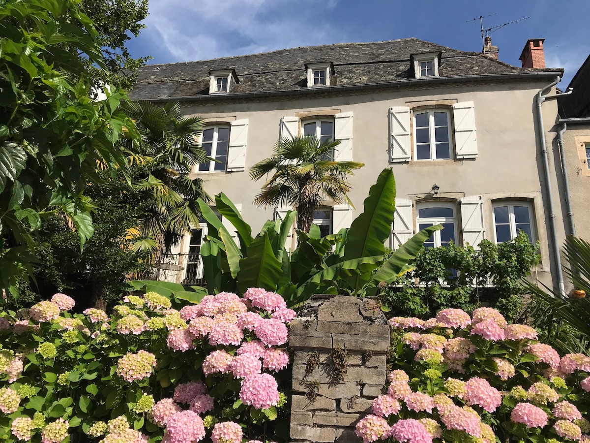 The Boulevard in Beaulieu