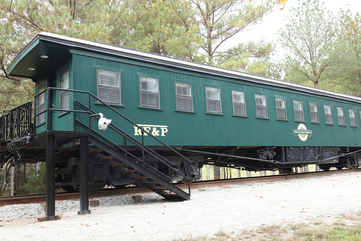 Pullman Train Car at Rassawek