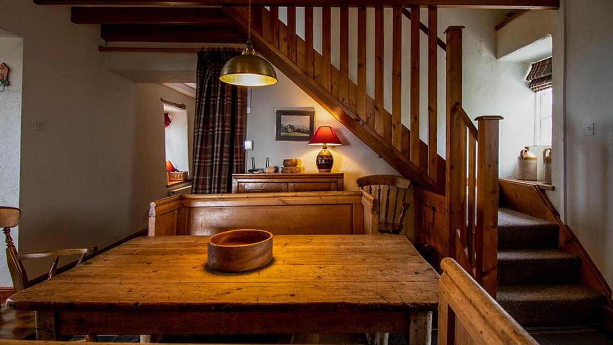 Bryn Goleu, sea view cottage on the Llŷn Peninsula