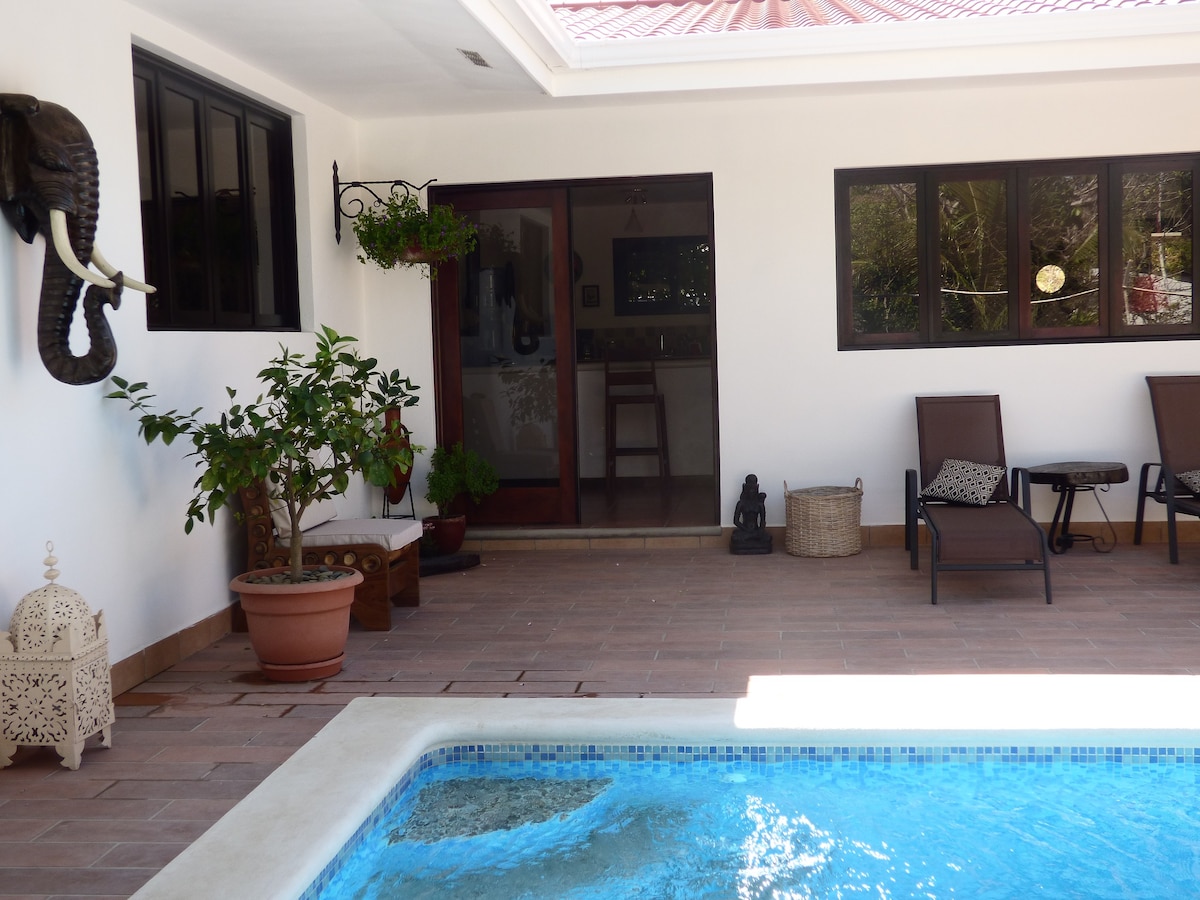 Casa Lakshmi, Luxury Villa w/pool in central town