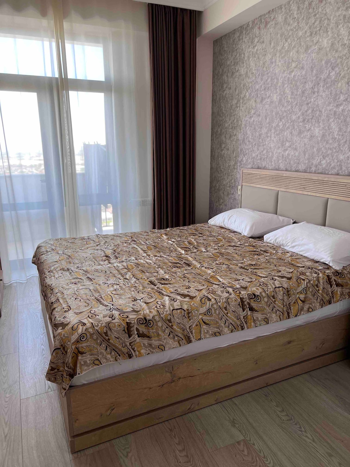 Cozy apartment nearby Yerevan Park / Sebastia