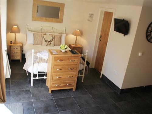 Lower Cottage, double room