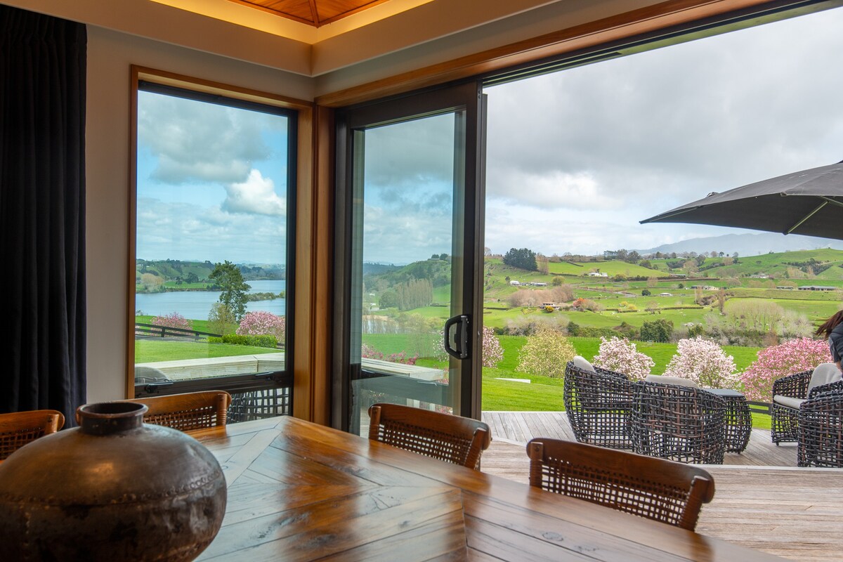 Lakeview Lodge Karapiro - The Huntington