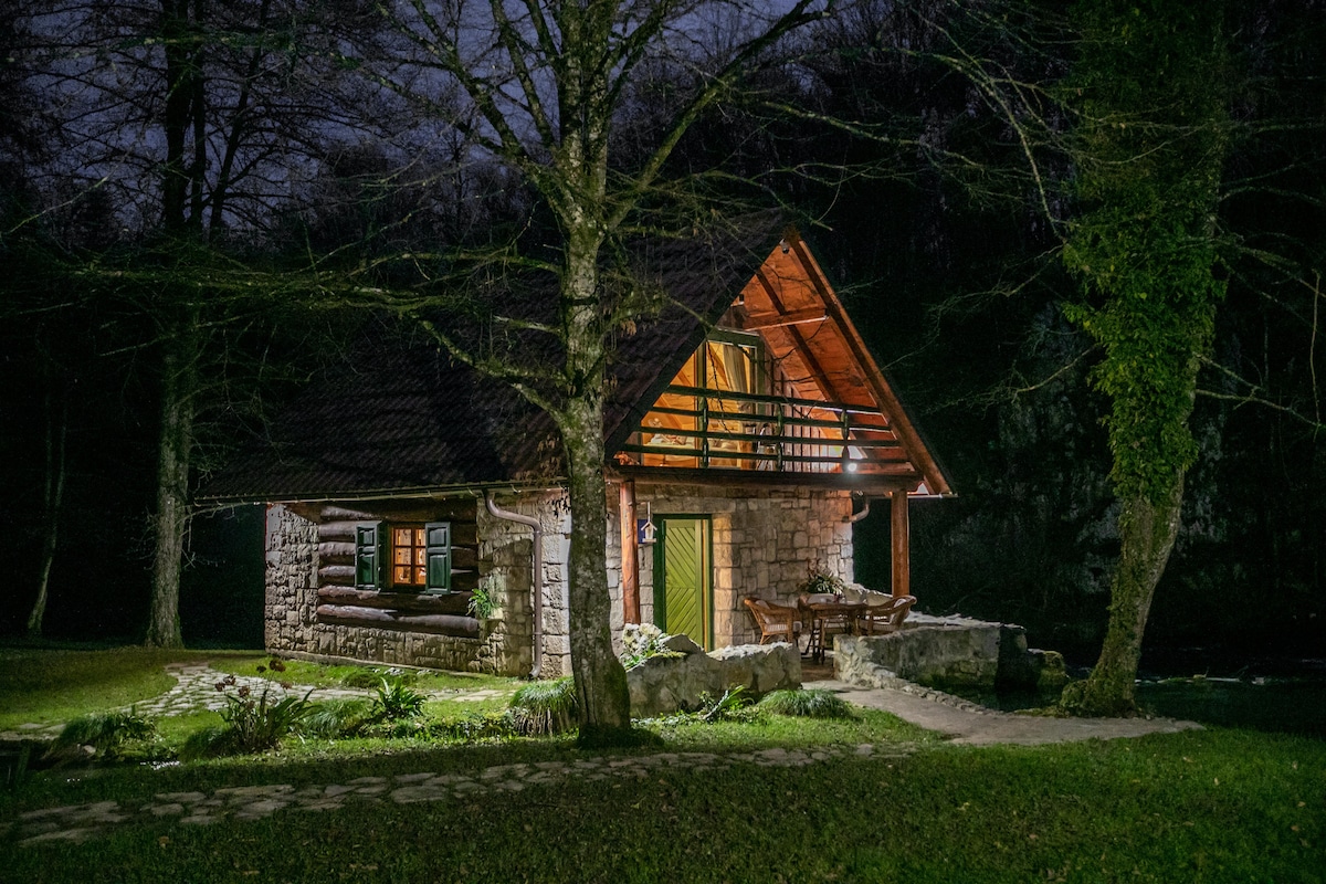 Bistrica Cottage ~in balance with nature~