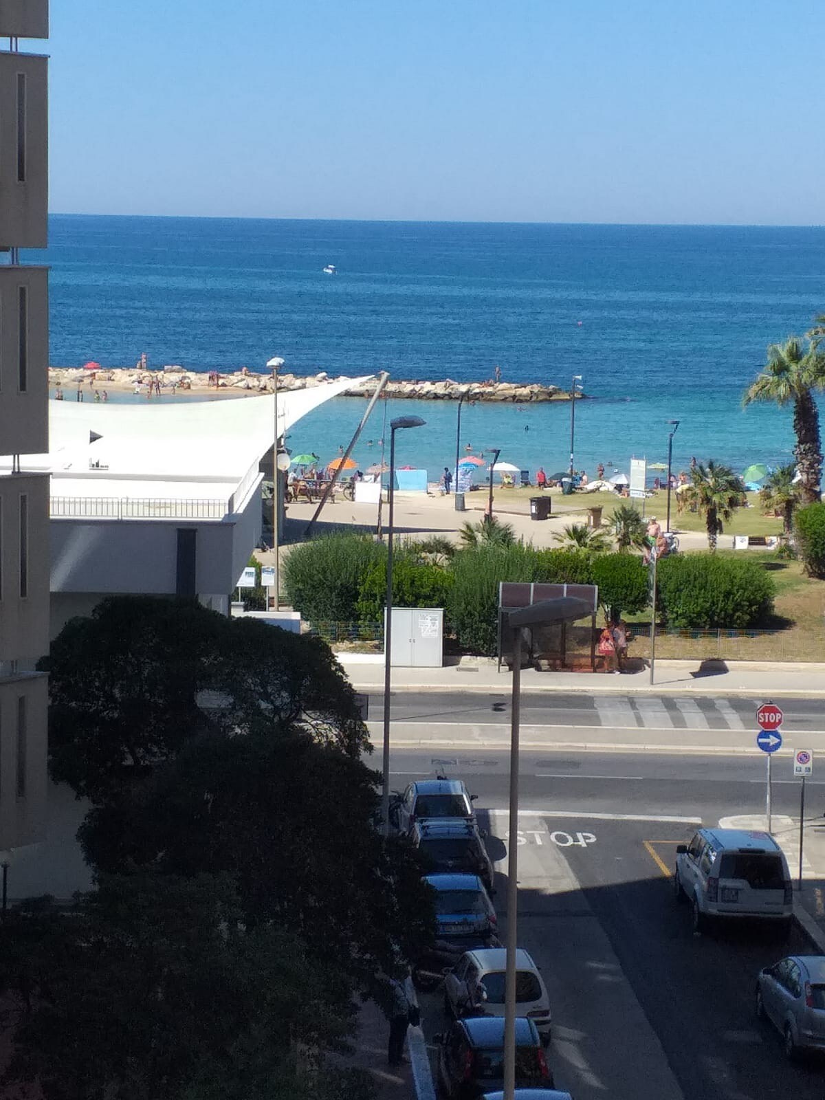 Bari-A距离市中心的海滩50米！