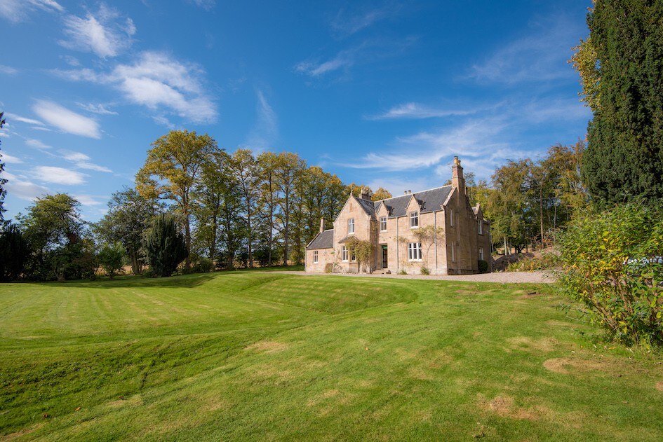 Ardullie Farmhouse ，苏格兰Foulis庄园。