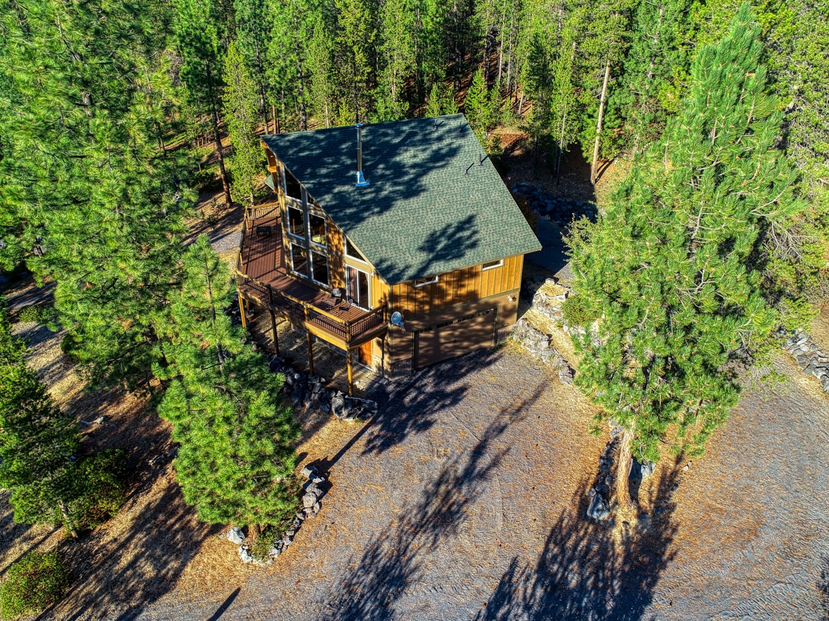 山景湖畔小屋风格小木屋