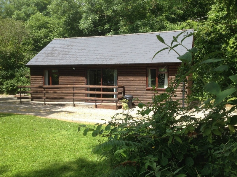 Ivy Lodge Log Cabin