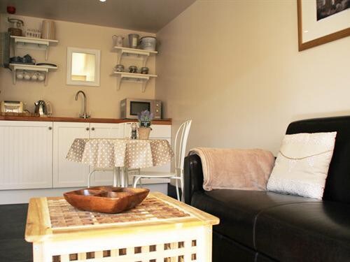 Lower Cottage, double room