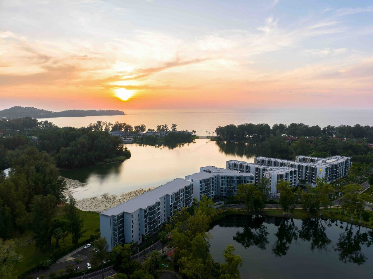 Cassia Residences 2BR Lake&Road View