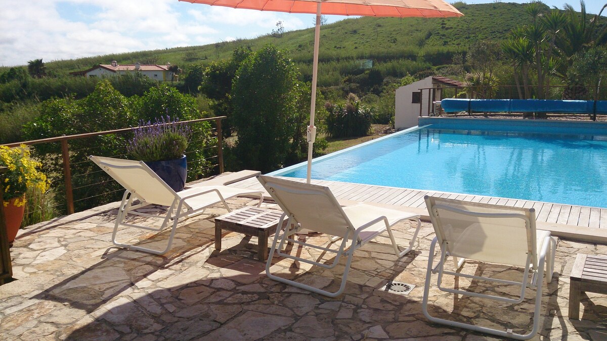 2 bedroom house with shared heated pool