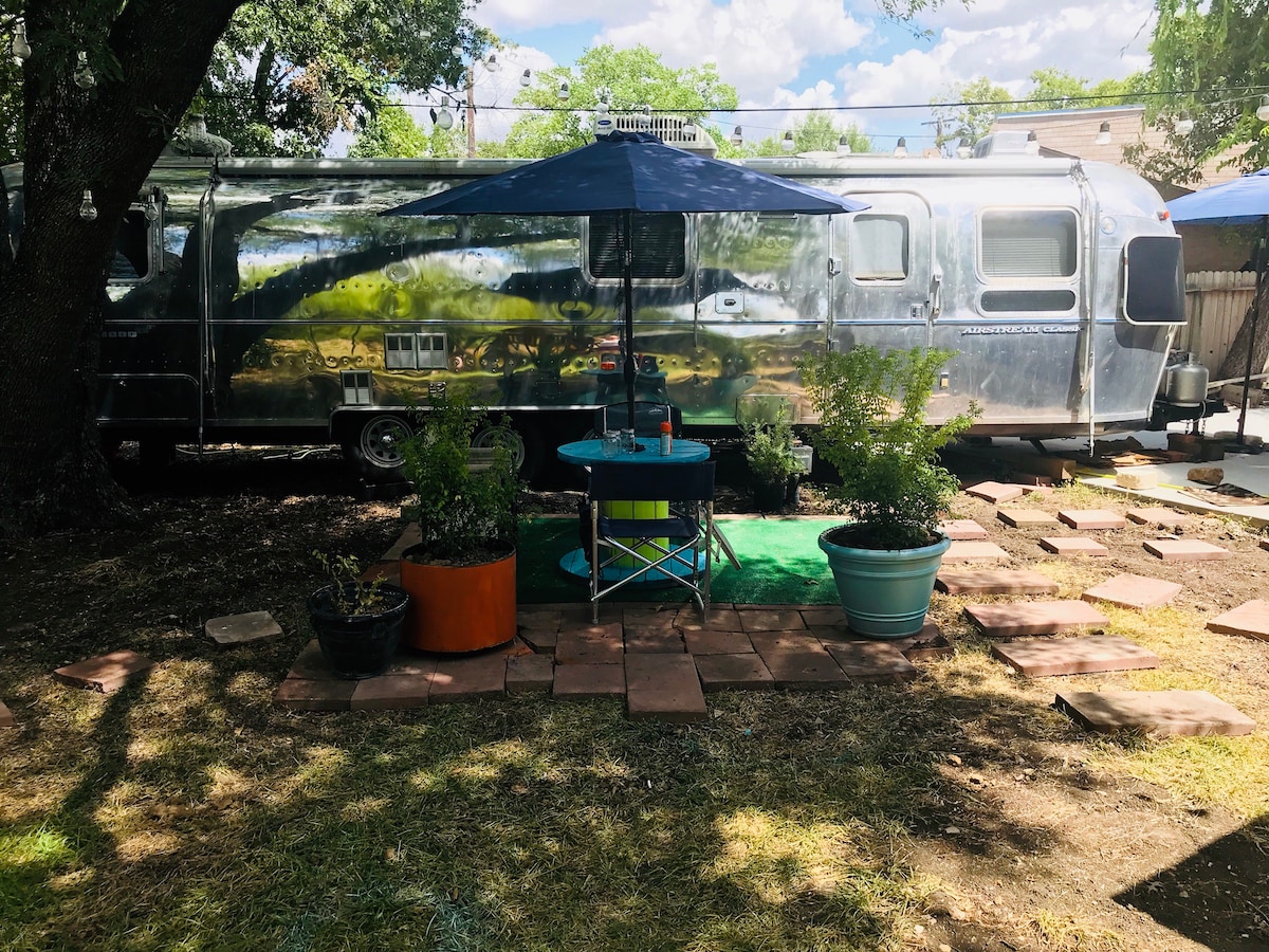 34 'Airstream at the Mustache House