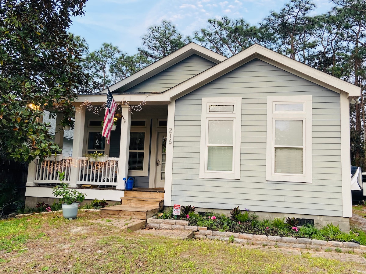 Hogtowne Bayou Cottage Minutes from 30A & Beaches