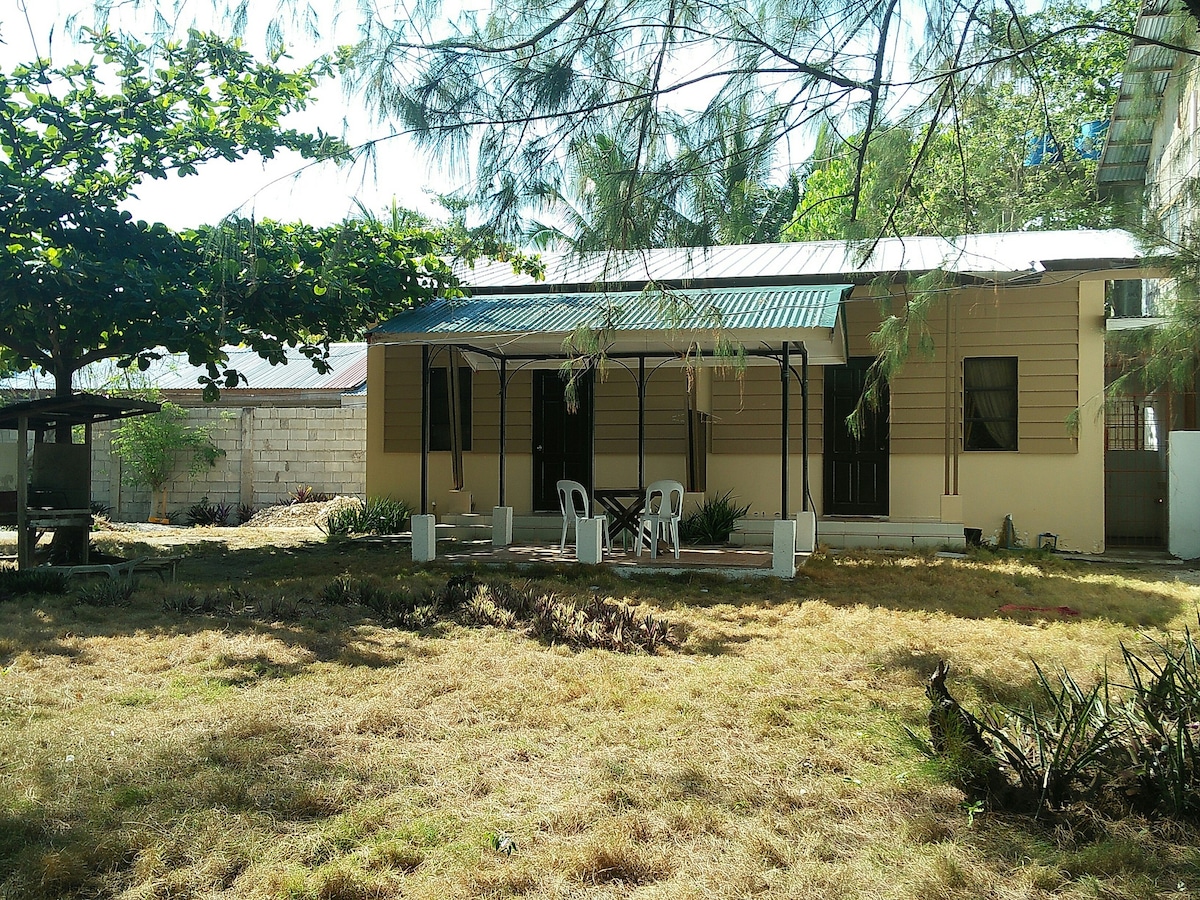 Malapascua Cottage # 2 4-6位房客，提供免费无线网络
