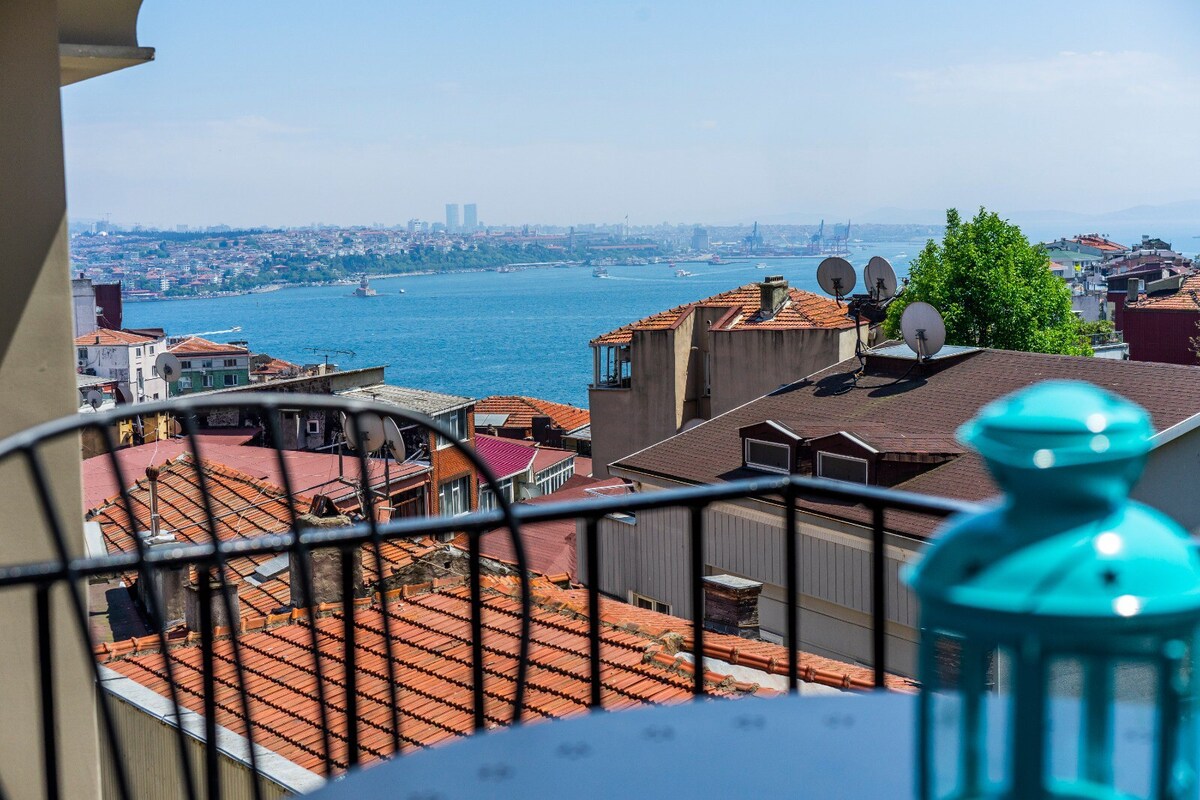 最少塔克西姆广场（ Taksim Square ）的海景舒适套房