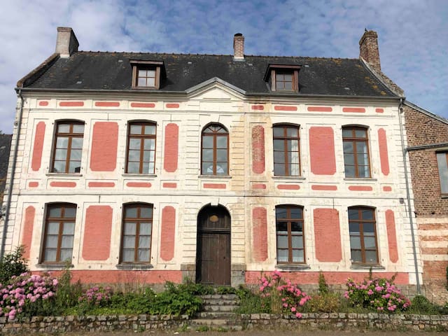 Auxi-le-Château的民宿