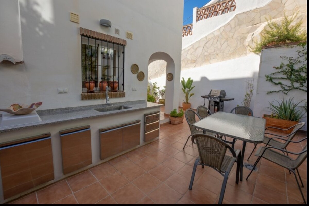 MARINA BELLA Luxury spacious 3  bed Villa Nerja