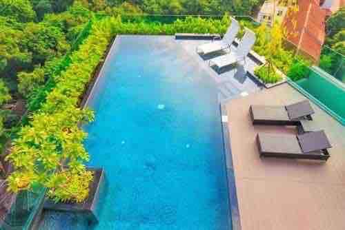 Condo in the middle of CNX city, Rooftop Pool &Gym
