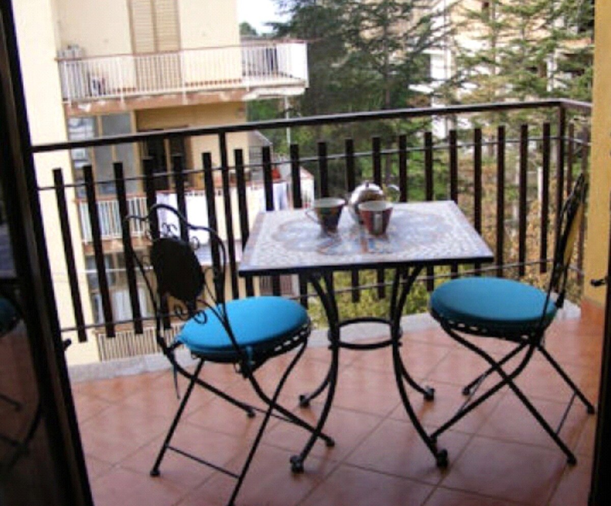 Calabria Multi-unit building,modern,in a safe gated complex,beside beach,shops and tennis courts.