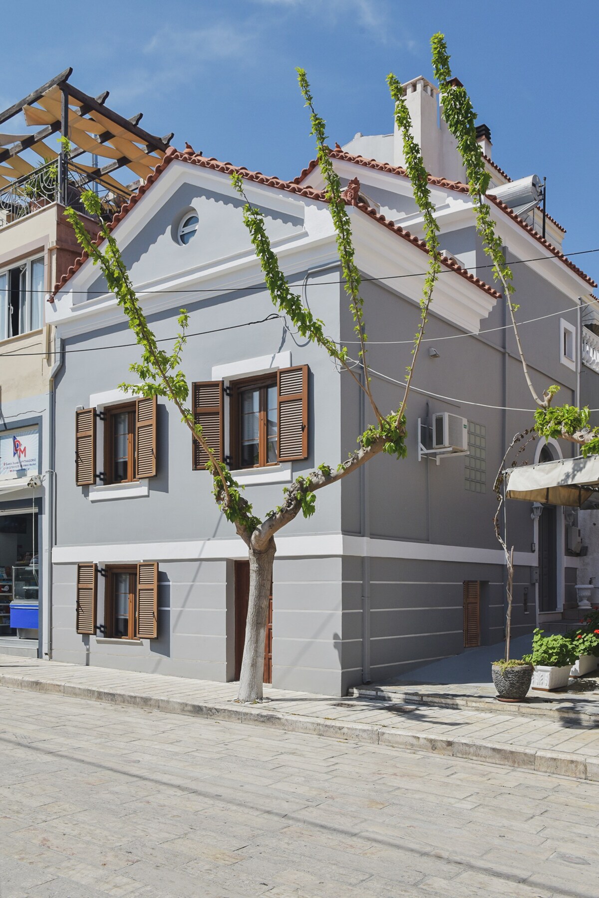 Irinii's Boutique home in the heart of Pythagorion