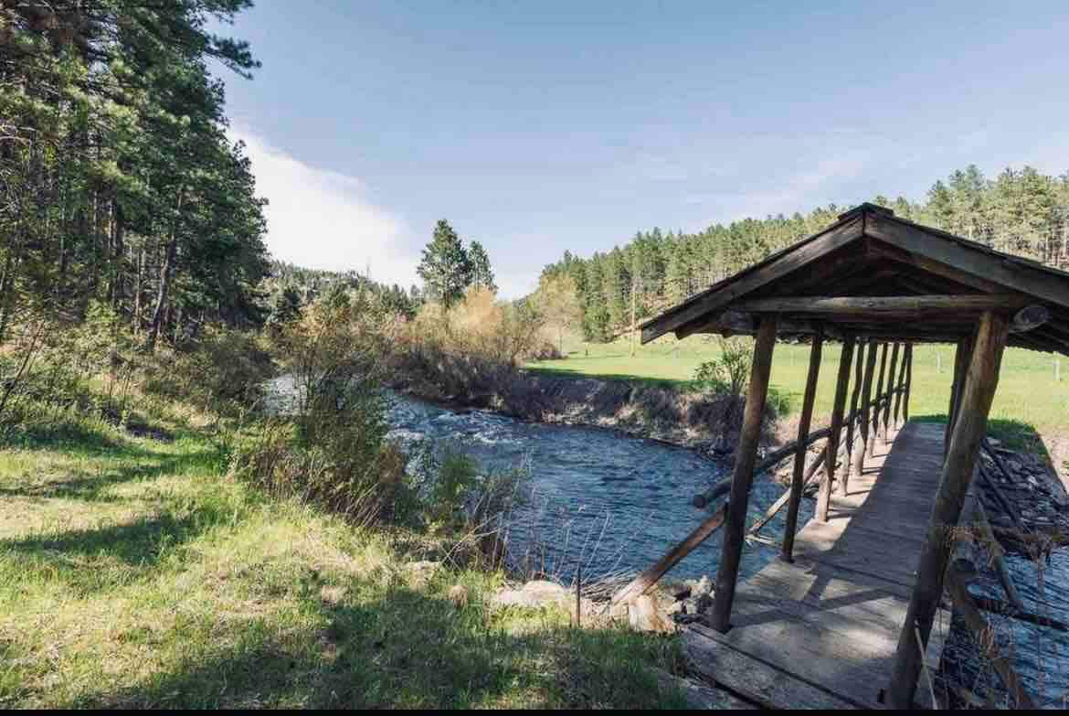 Flyfisher’s Oasis on Rapid Creek