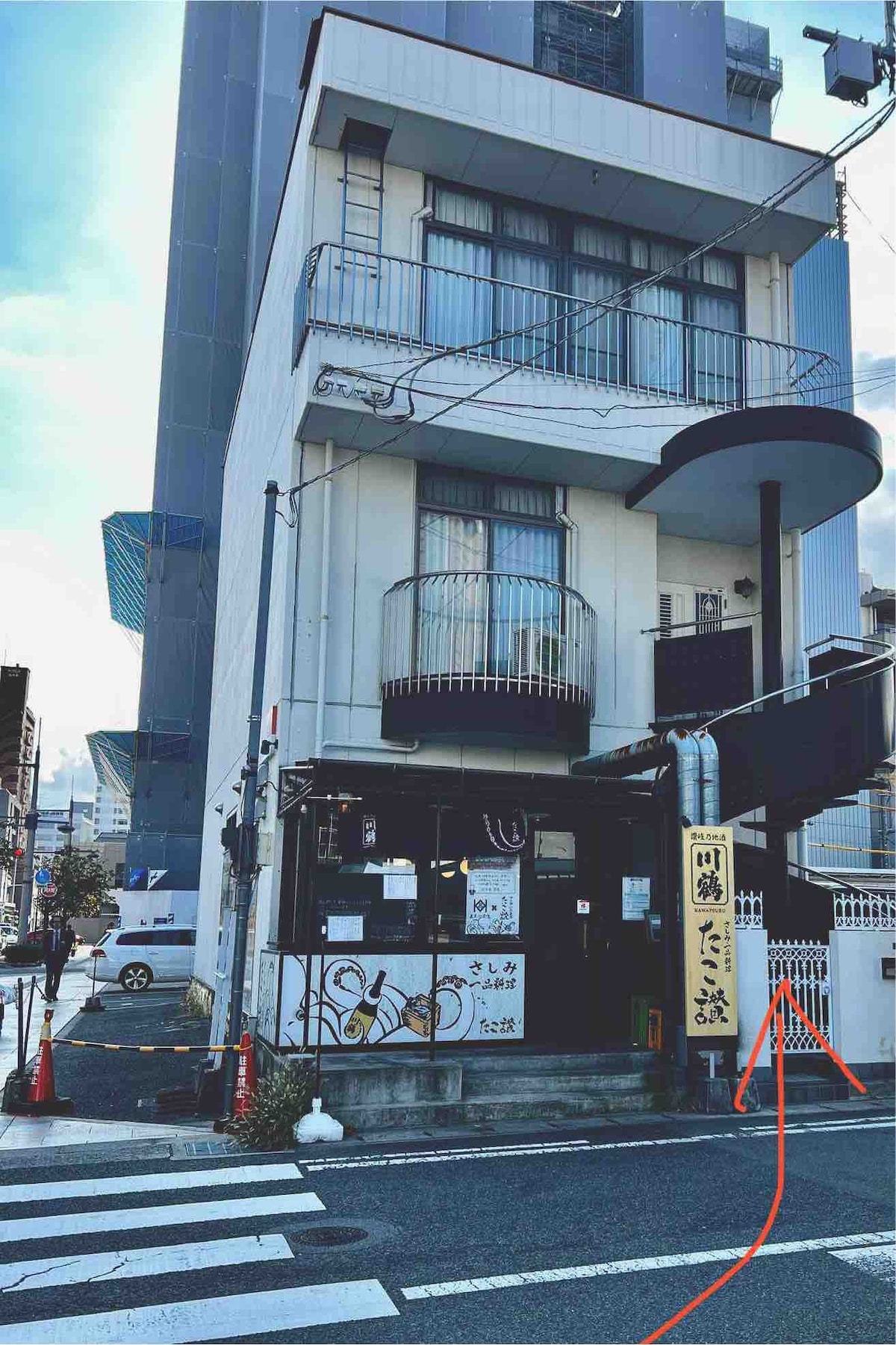 駅目前！立地最高。JR高松駅100m。距离高松千光站（ Takamatsu Chikko ）站300米。距离高松港（ Takamatsu Port ） 400米。