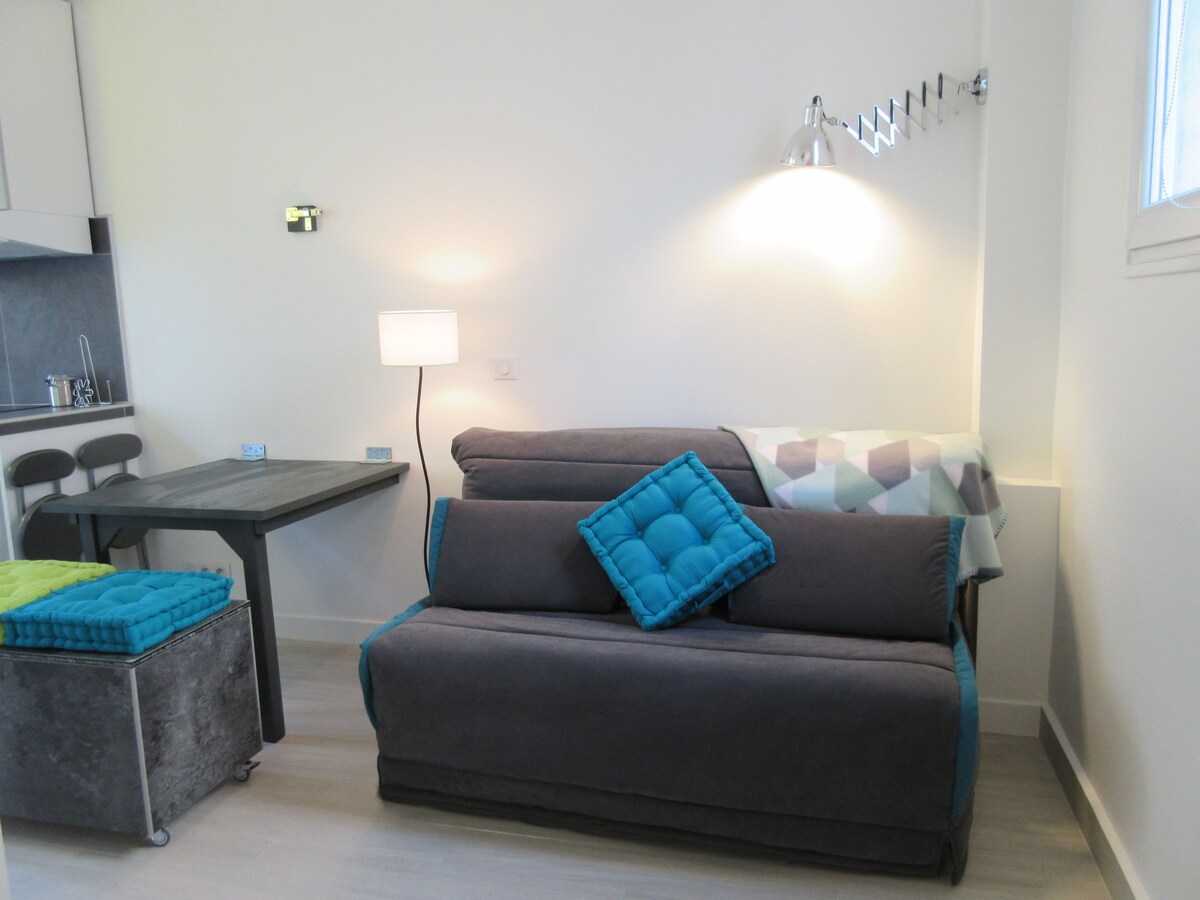 Studio very good state, 6km from Arena Bercy