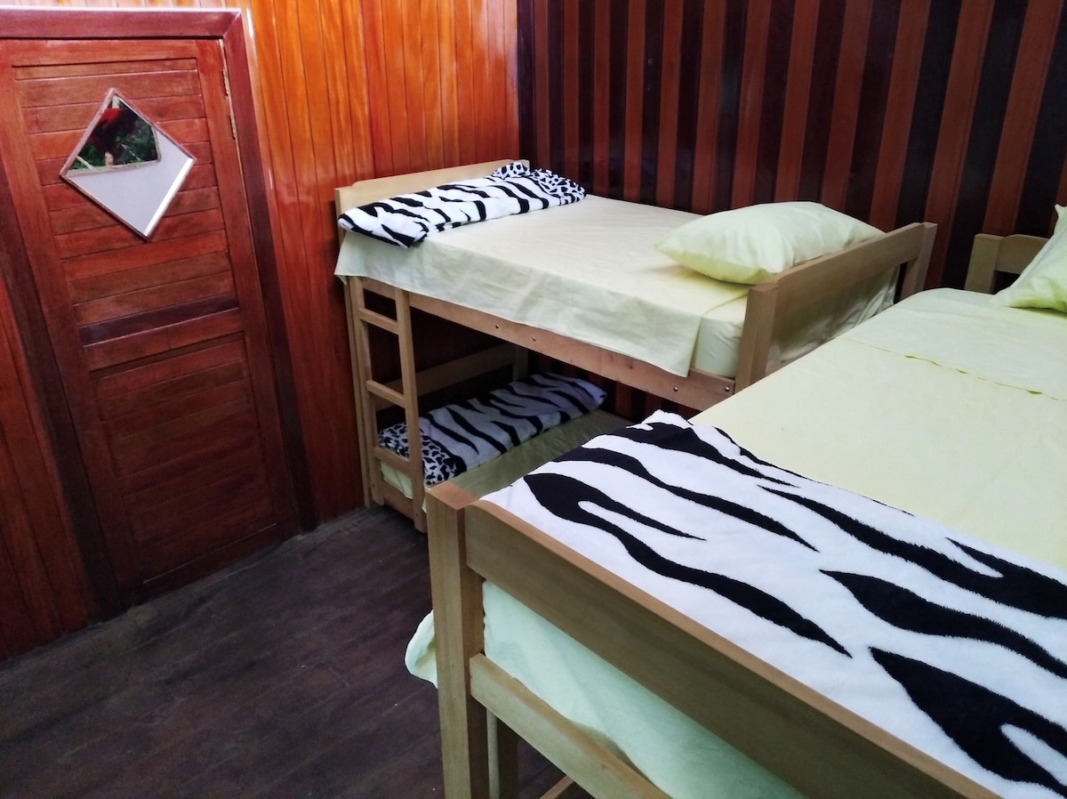 VILLA HERMOSA HOSTEL - Corredor Tambopata