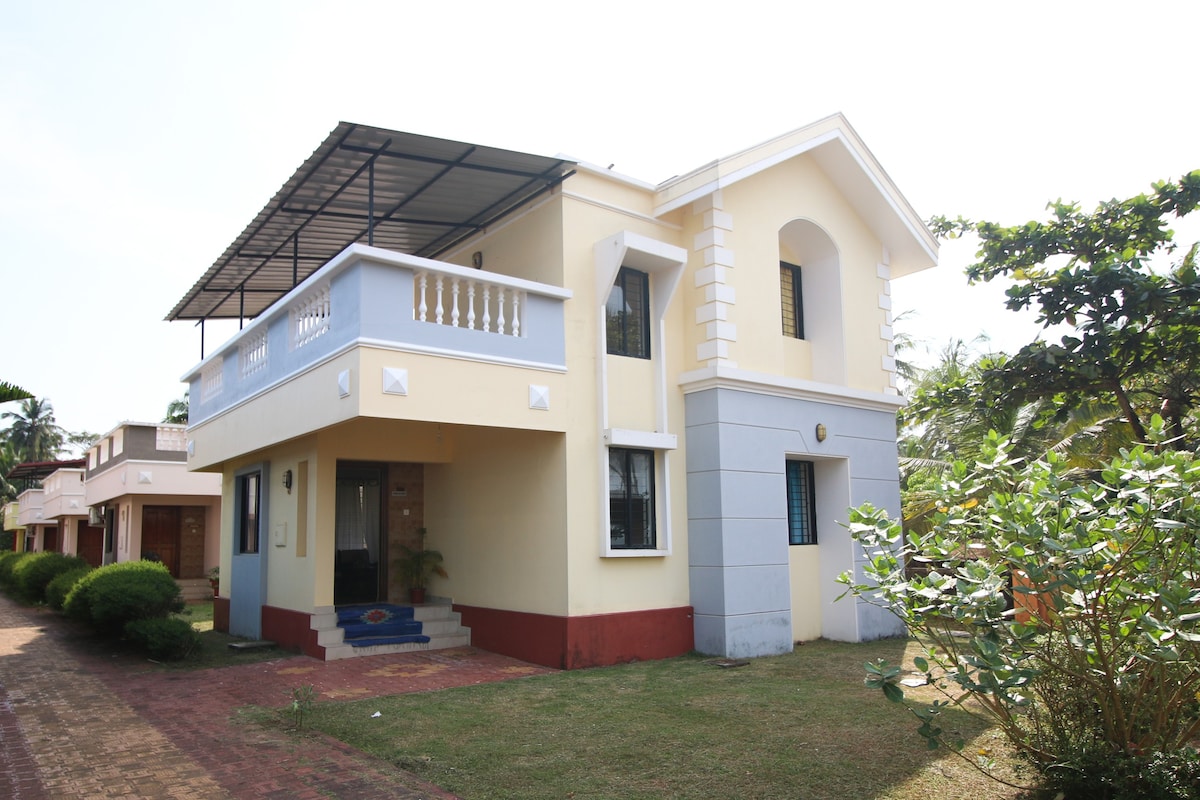 Mangalore Beach House: Villa By The Beach