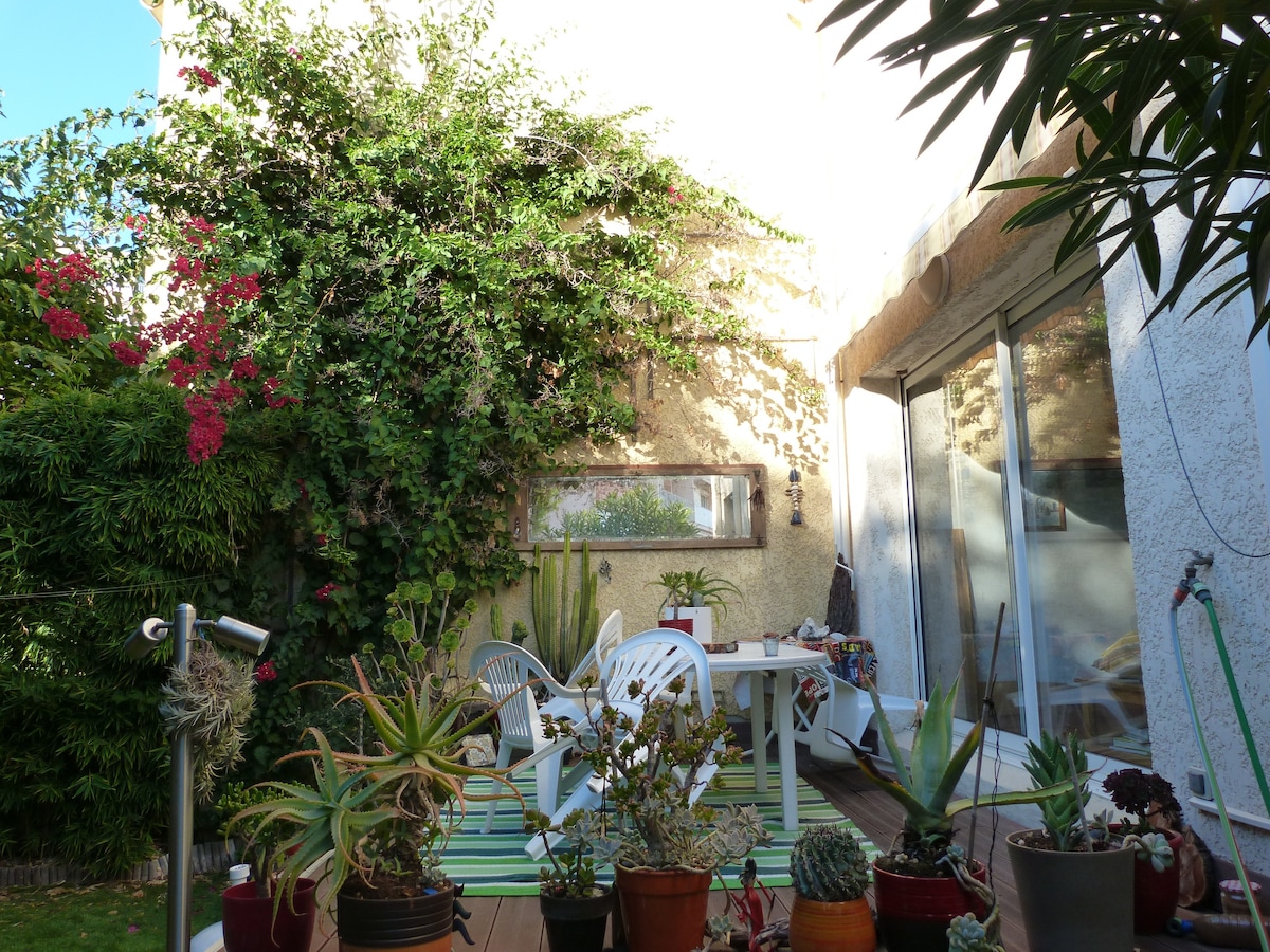 appartement 80 m2 + jardin centre de Martigues