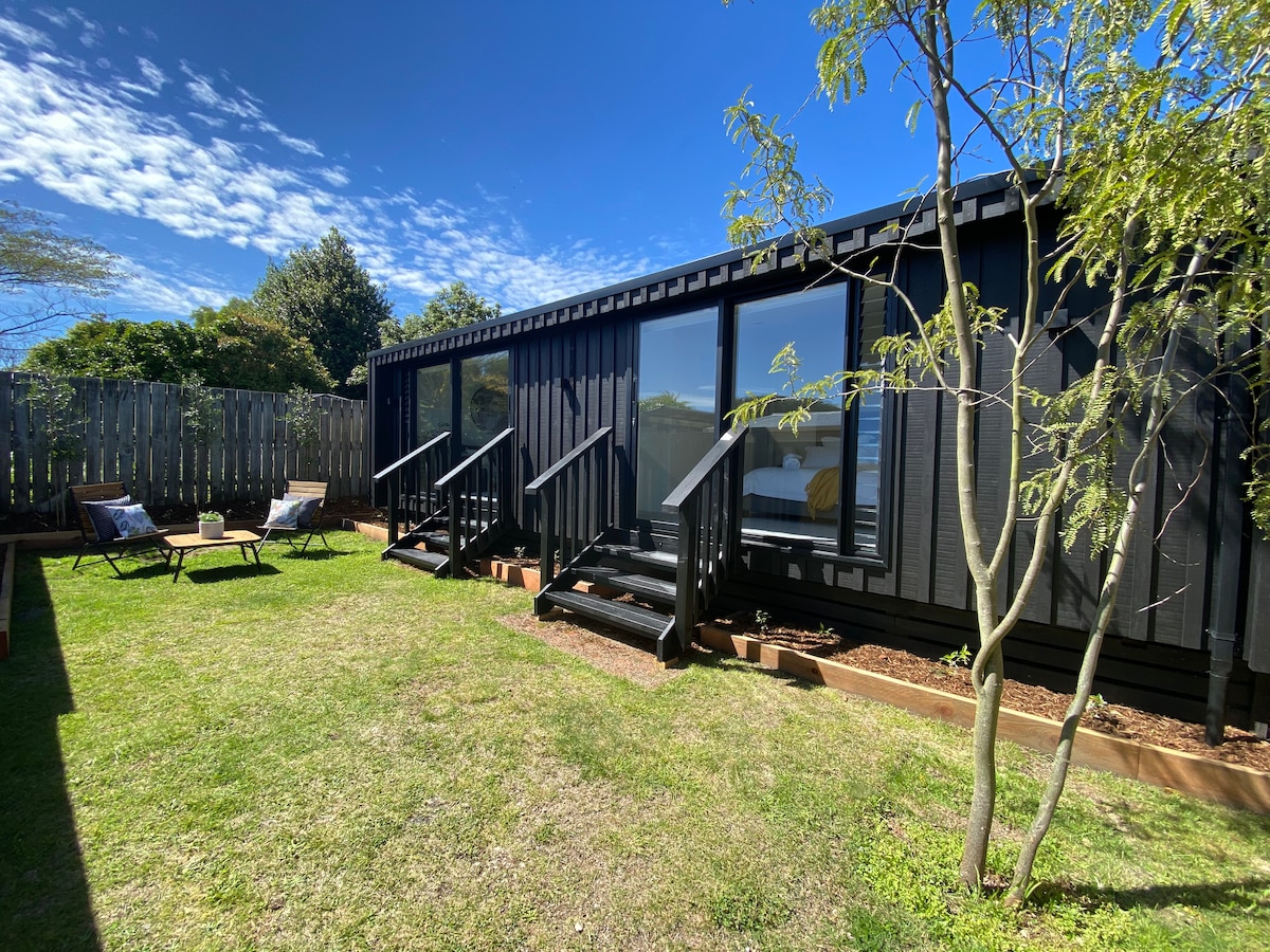 Kowhai Hideaway