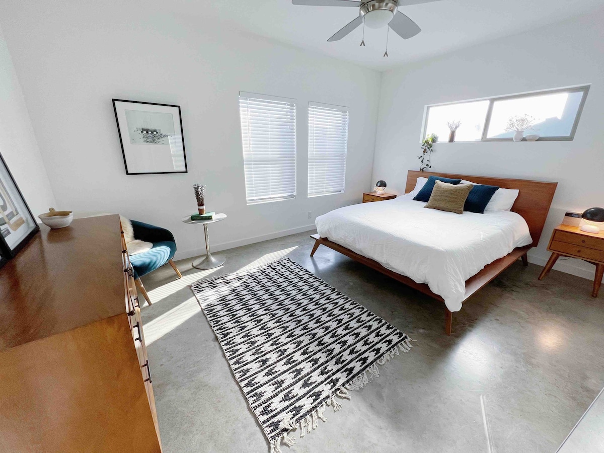 Stylish Home in East Austin near Downtown!