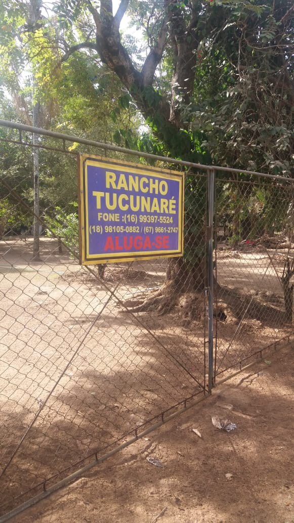 Rancho Tucunaré -beira do Rio Paraná