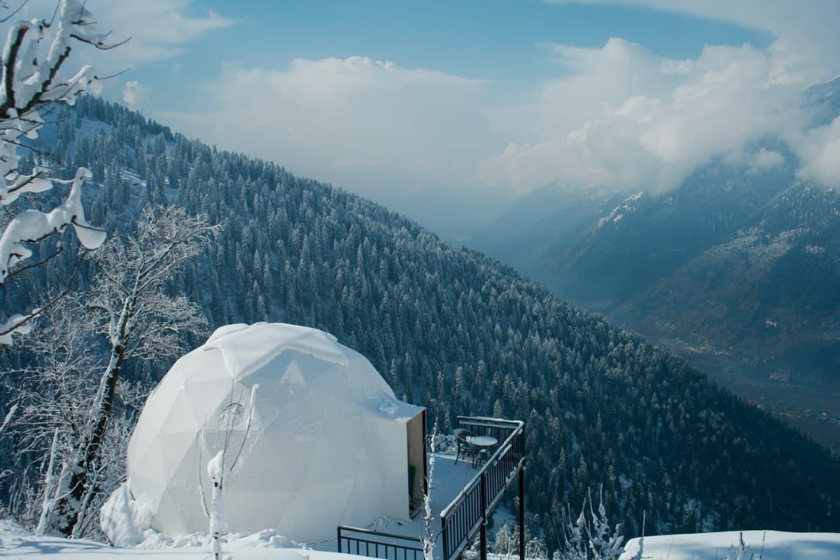 Geodesic Domes in Manali Hamta.