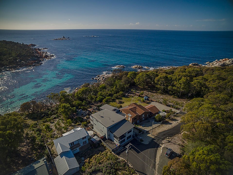 The Cove Bay of Fires