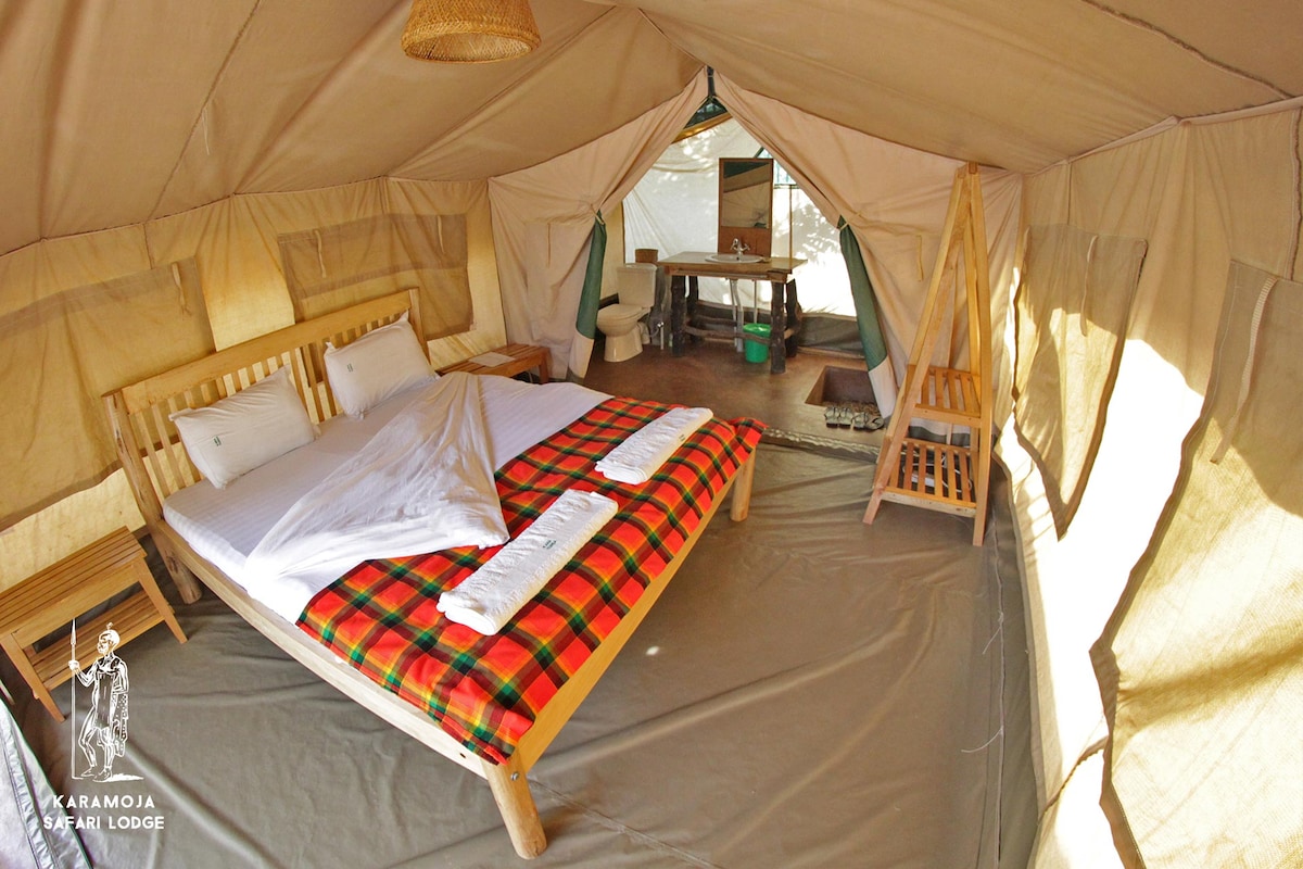 Moroto Double Safari Tent Mountain View