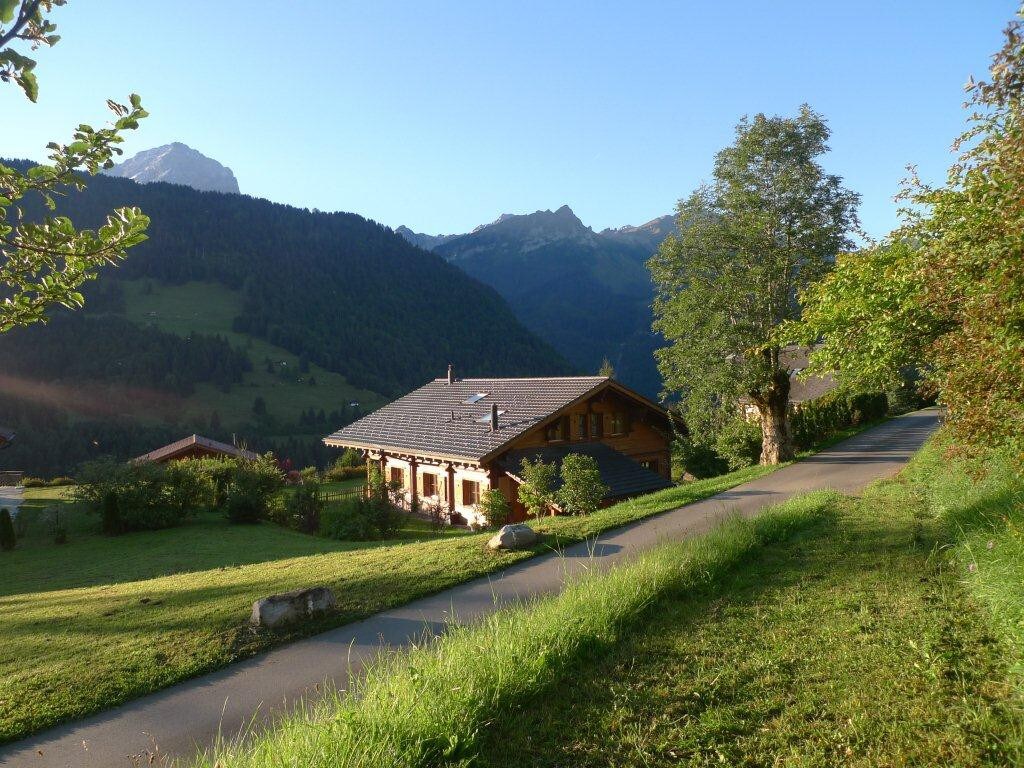 瑞士阿尔卑斯山度假小屋